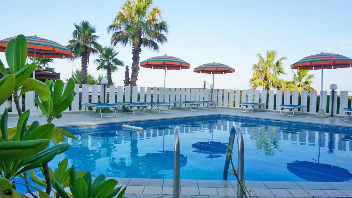 Piscina Hotel Astoria
